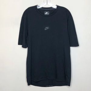 Nike Lightweight Breathable Work Out Shirt Medium